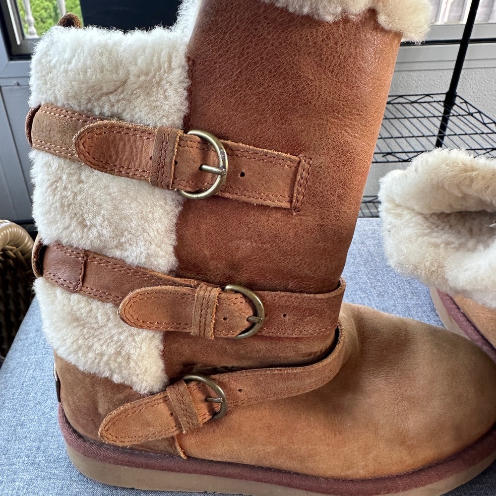Ugg Women's Brown Becket 1005380 Mid Calf Pull On Winter Snow Boot Size US 6